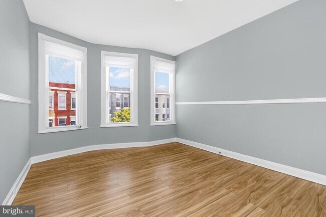 Building Photo - 521 E 23rd St