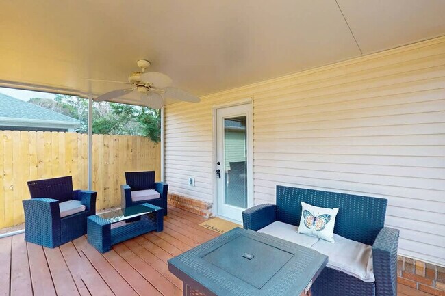 Building Photo - 5111 Keystone Dr