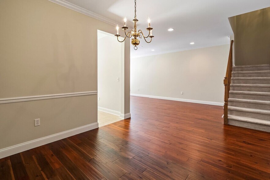 Building Photo - 86 Deepwater Cir