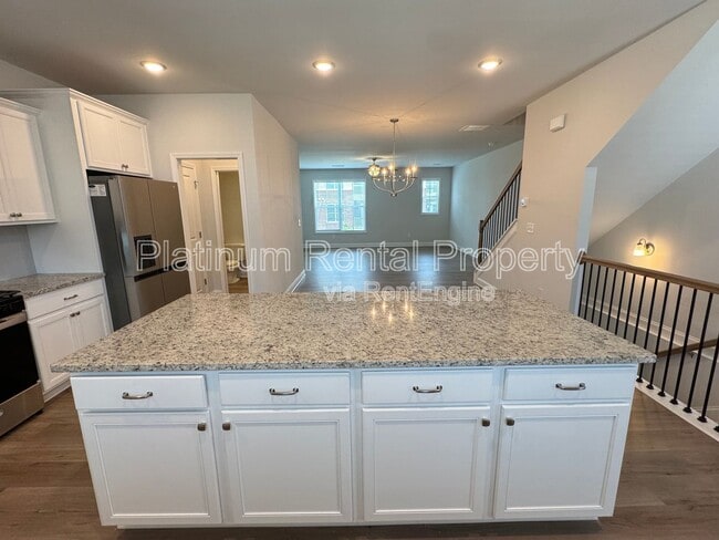 Building Photo - 1592 Gin Blossom Cir