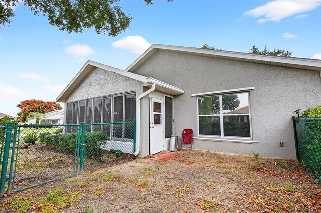 Building Photo - 9000 SW 91st Terrace