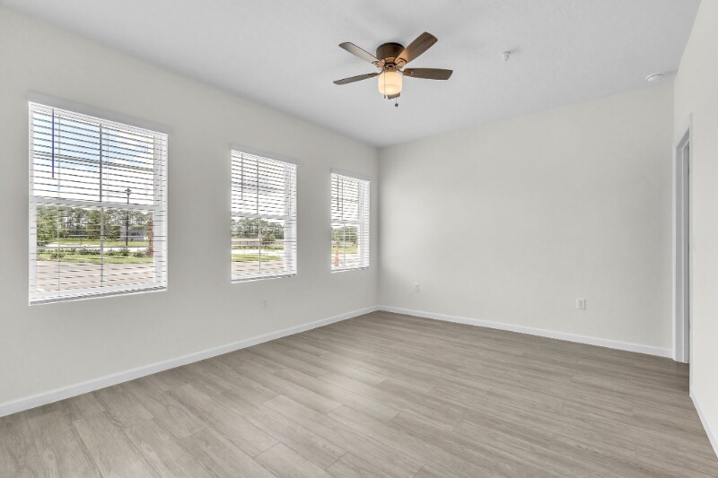 Building Photo - 2549 Slim Haywood Ave