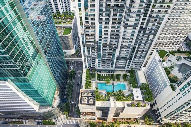 Building Photo - 300 Biscayne Blvd