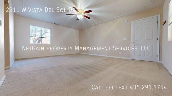 Building Photo - 2211 W Vista Del Sol Dr