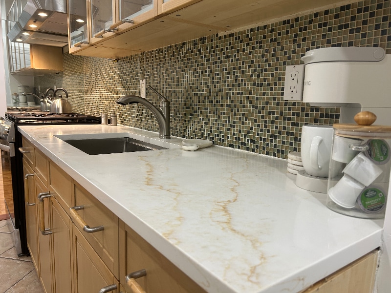 Building Photo - 68-43 Jay Ave