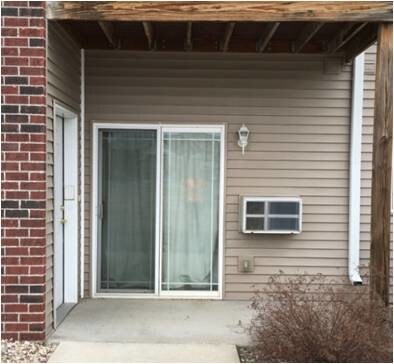 Building Photo - Stonefield Place - 210