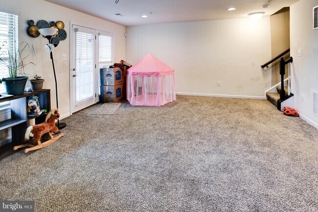 Building Photo - 14301 Ridge View Ln