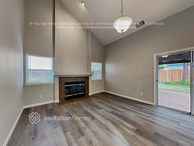 Building Photo - 148 Suncrest Way