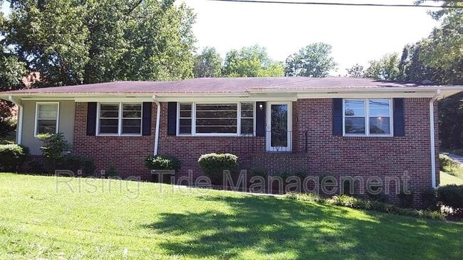 Primary Photo - 129 12th Ct NW