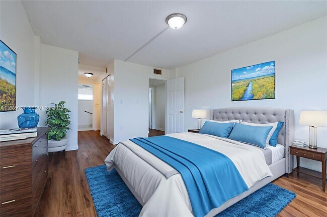 Building Photo - 14180 SW 84th St