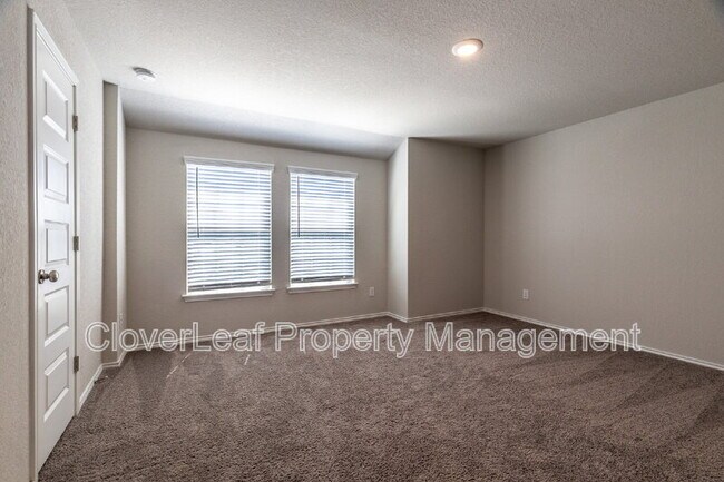 Building Photo - 5043 Segovia Way