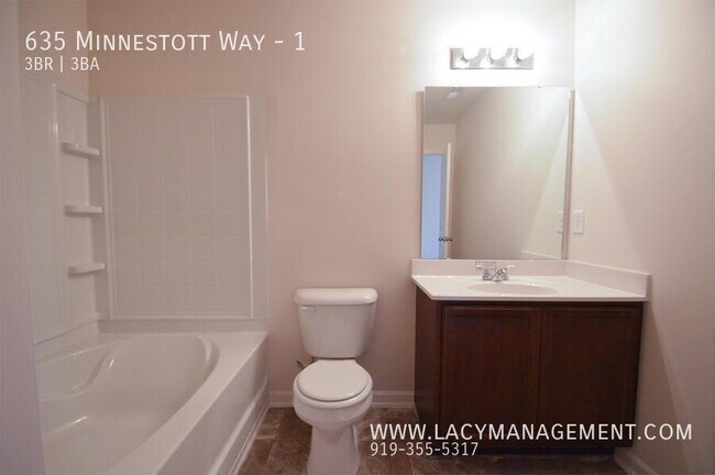 Building Photo - 635 Minnestott Way