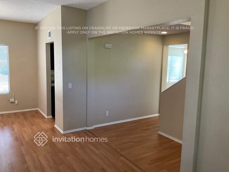 Building Photo - 25983 Whispering Wind Ct