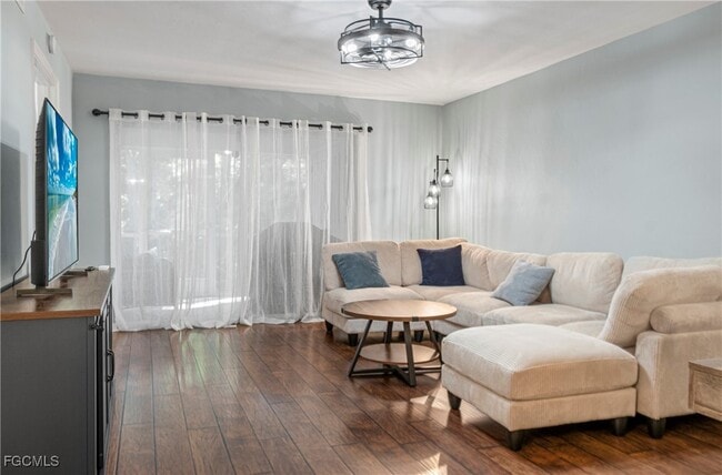 Building Photo - 28280 Pine Haven Way