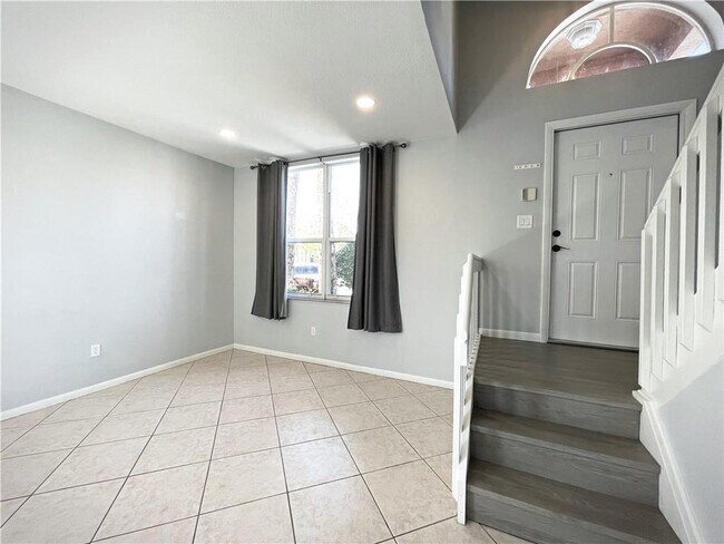Building Photo - 777 NW 151st Ave