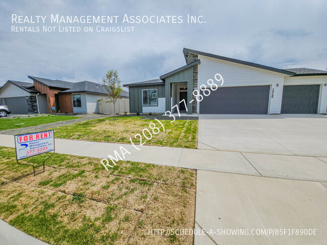 Primary Photo - Brand New 4 Bedroom House in South Nampa