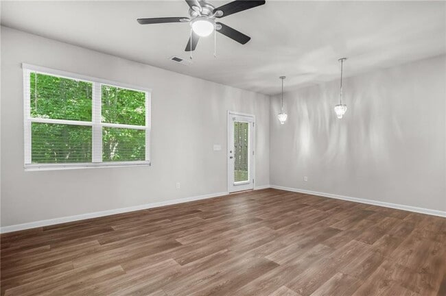 Building Photo - 3181 Meadowstone Ln SW
