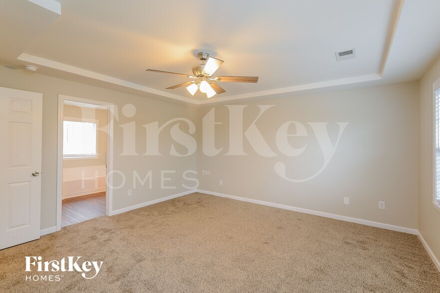 Building Photo - 5121 Brahman Trail