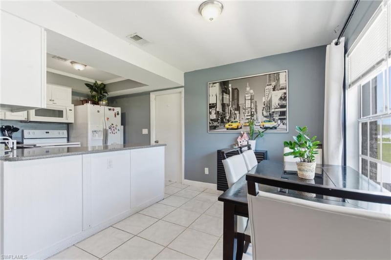 Building Photo - 1000 S Alhambra Cir