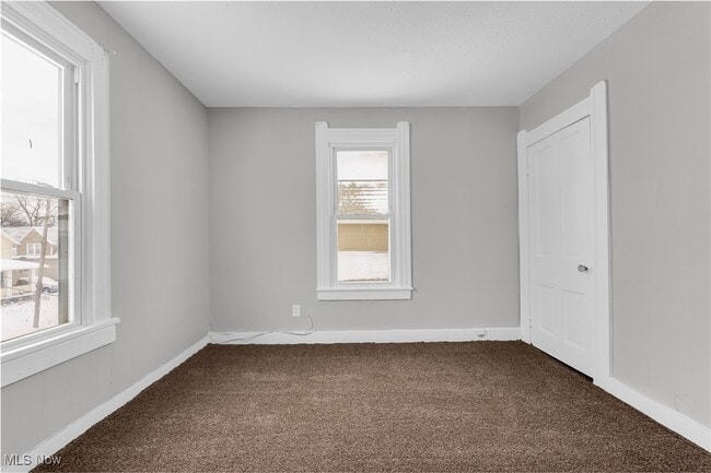 Building Photo - 3877 W 31st St