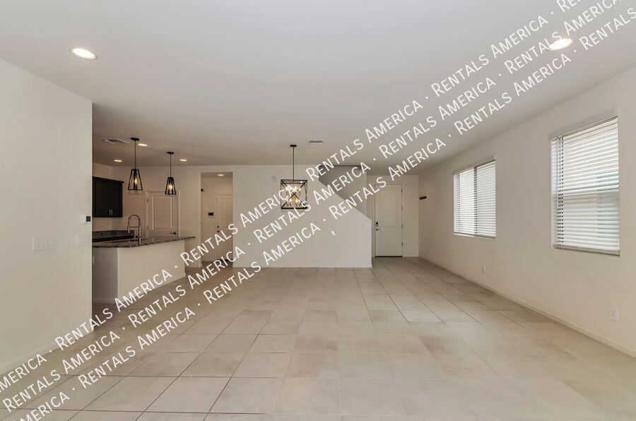Building Photo - 12553 E Caden Dr