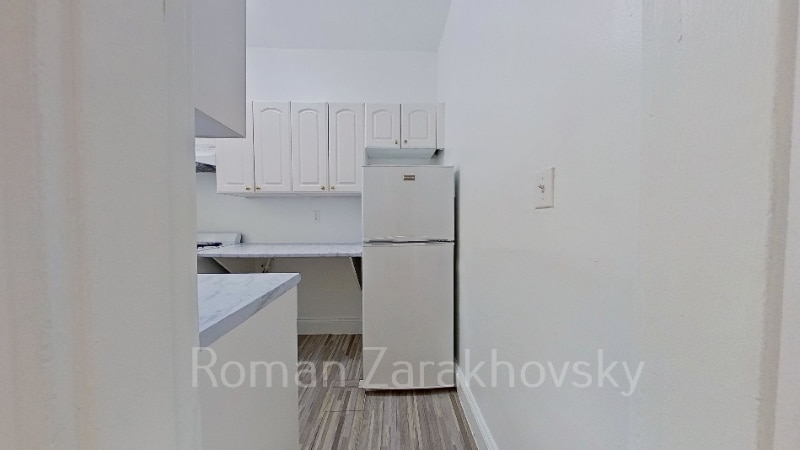 Building Photo - 10 Orkney Rd