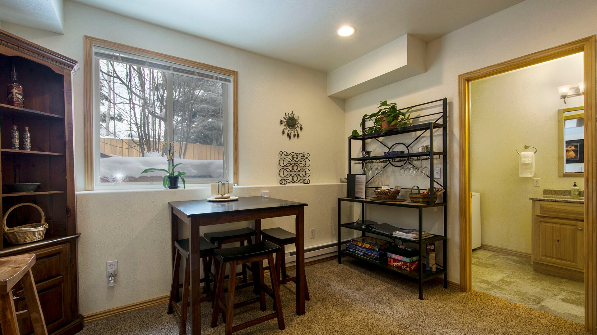 Building Photo - 1484 Willow Loop