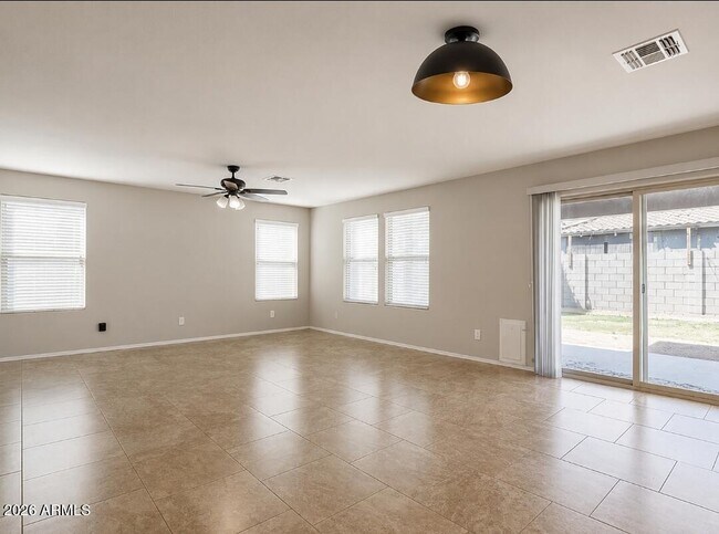 Building Photo - 12108 W Range Mule Dr