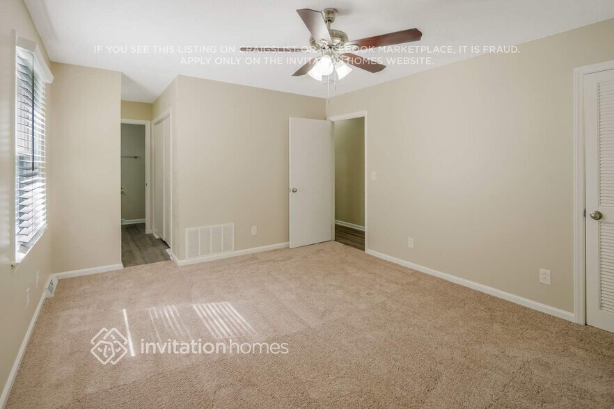 Building Photo - 12220 Plover Dr