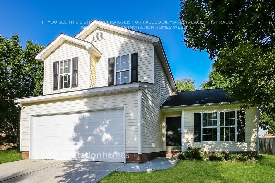 Building Photo - 916 Anchor Way NE