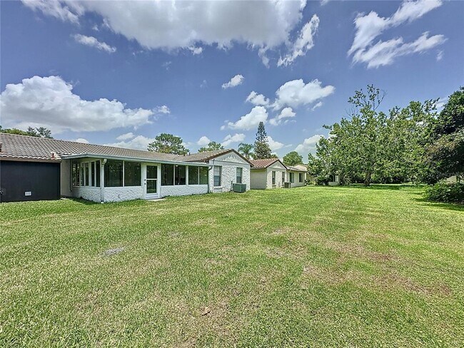 Building Photo - 5226 Twine St