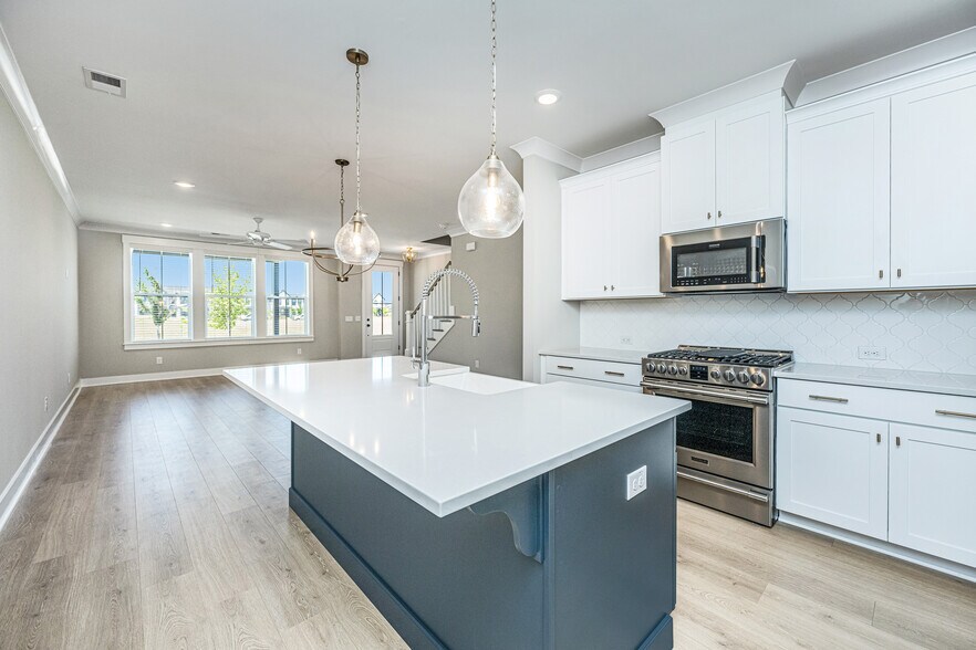 Building Photo - 163 Pocket Bend Cir