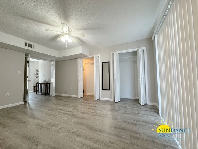 Building Photo - Beautiful 3 Bedroom Home in Fort Walton Be...