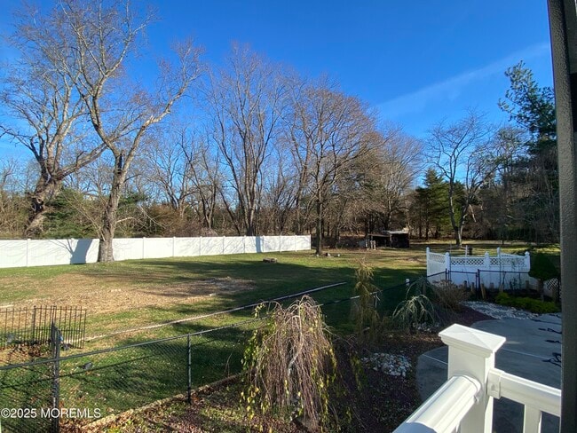 Building Photo - 41 Church Rd