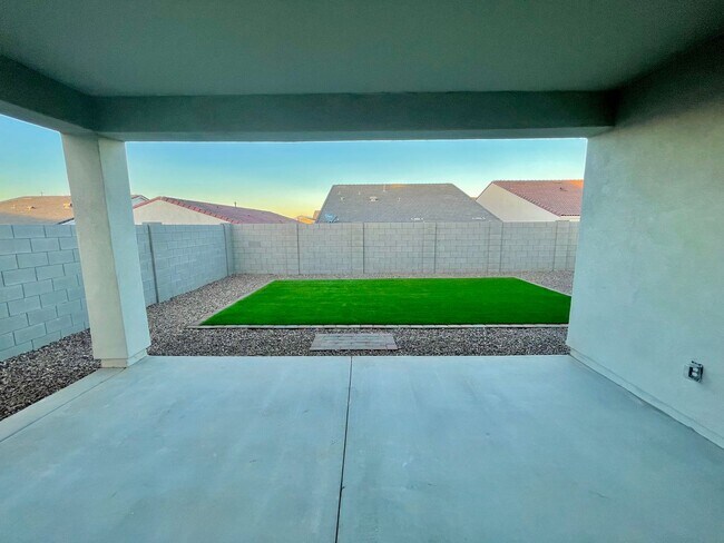 Building Photo - Single level, 4Bedrooms/3Bath TollBrother ...