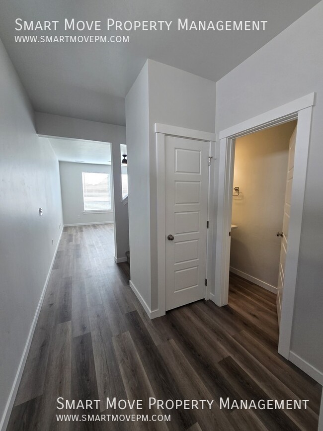 Building Photo - Brand new 3 bd in Meridian near Ten Mile i...