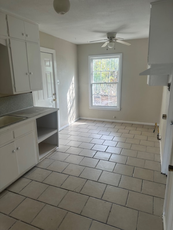 Building Photo - 3804 Lasker Ave