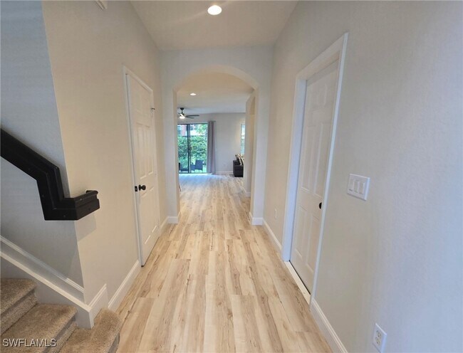 Building Photo - 15780 Portofino Springs Blvd