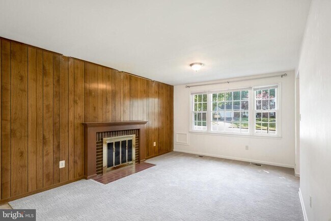Building Photo - 7223 Reservation Dr