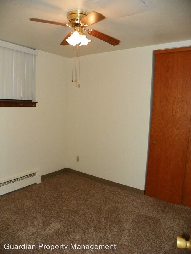 Building Photo - 1144 Dionne St