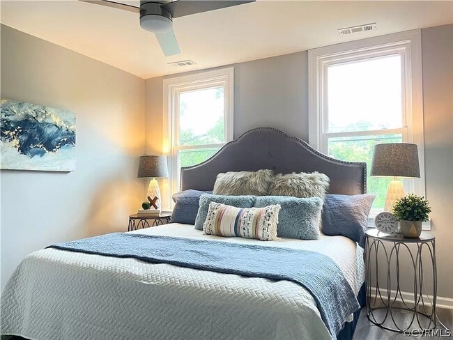 Building Photo - Beautiful Newly Renovated Home Available D...