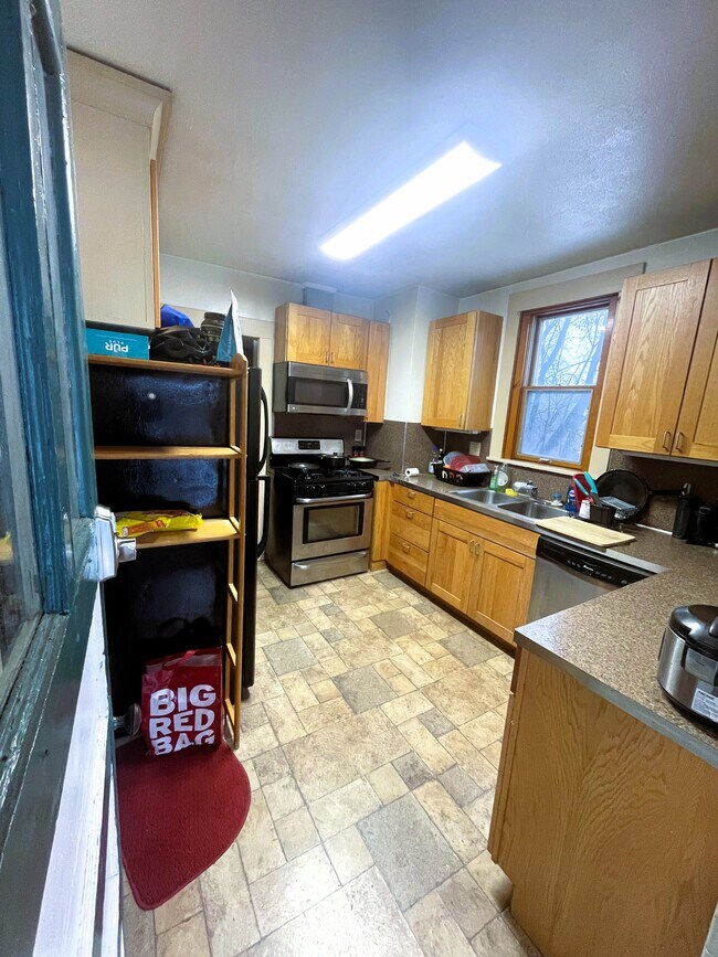 Building Photo - Cornell Holdings, LLC