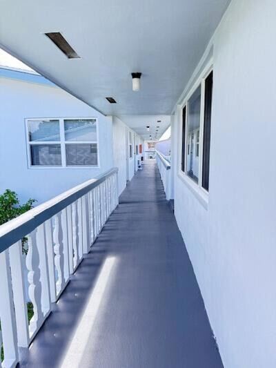 Building Photo - 186 Norwich I