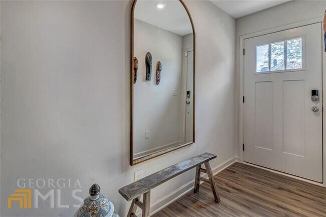 Building Photo - 2028 Bixby Byway Dr SE