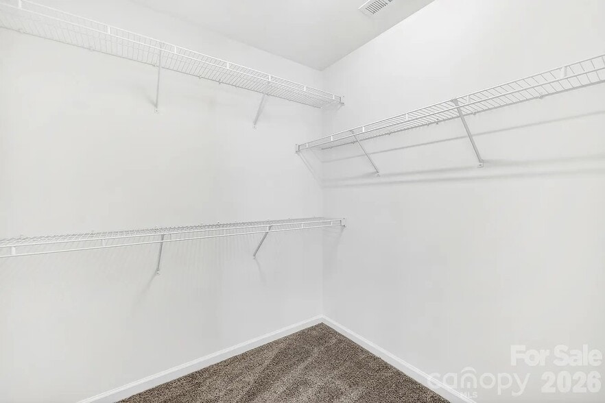 Building Photo - 328 River Birch Cir