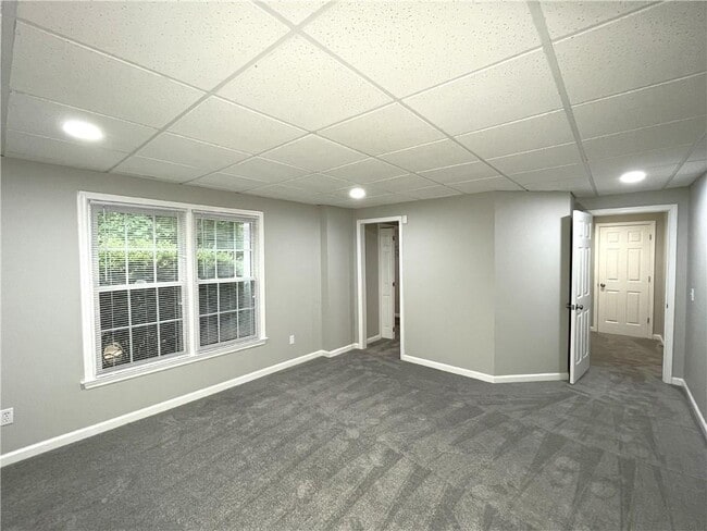 Building Photo - 655 Huntwick Pl