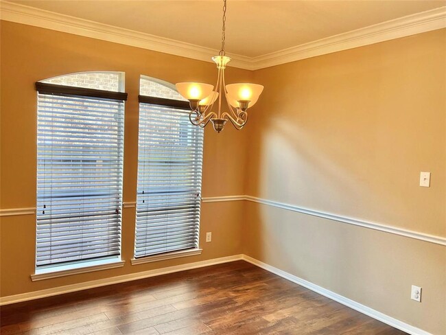 Building Photo - 26730 Wolfs Hill Ln