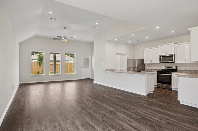 Building Photo - 25519 Blooming Hazel Dr