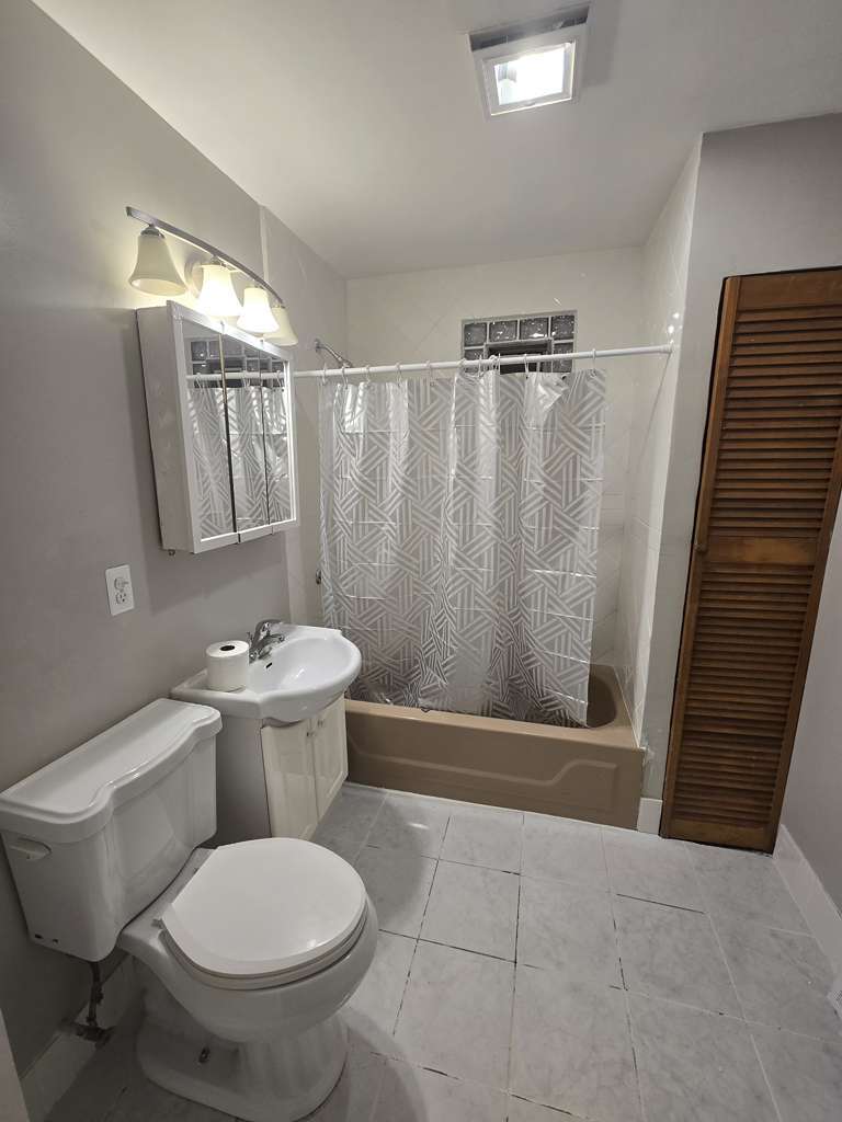 Building Photo - 8445 S Marquette Ave