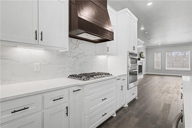Building Photo - 29 Selkirk Dr